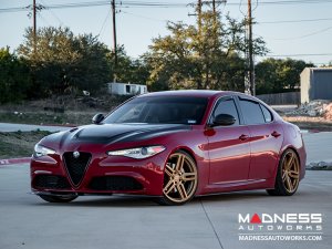 Alfa Romeo Giulia Front Spoiler - Carbon Fiber - Estremo - V1